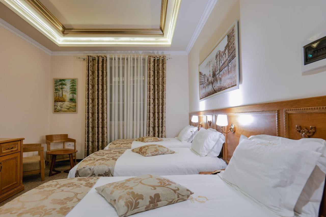 Hotel Boka Tirana Exterior photo